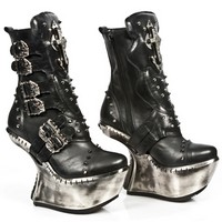 Stivali gotici collezione Extreme della marca New Rock